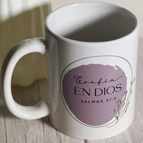 Image of Taza Minimalista Confía en Dios