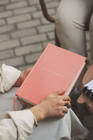 Image of Biblia NBLA Ama a Dios Grandemente Tapa Dura Interior a Cuatro Colores