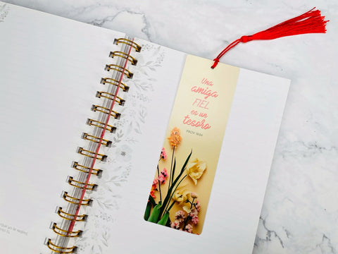 Image of Marcador de Libro con Tassel. Una Amiga Fiel