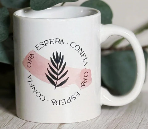 Image of Taza Minimalista: Ora Espera Confía