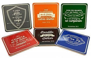 Pack de 6 posavasos con versículos bíblicos. Vintage Pack de 6 posavasos en caja a todo color. Cada posavasos lleva un versículo y un diseño diferente. Tamaño de cada posavasos: 100x100 mm.