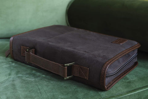Image of Forro de Biblia Extra Grande Gamuza Café Aviador 3 Cruces