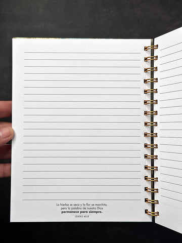 Image of Libreta de Anillas con Elásico Este es el Día