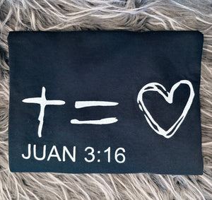Playera negra - Juan 3:16 - S - Pequeña