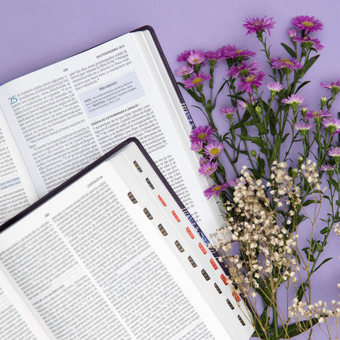 Image of Biblia RVR 1960 del Pescador  Mujer Virtuosa Floral Símil Piel con Índice