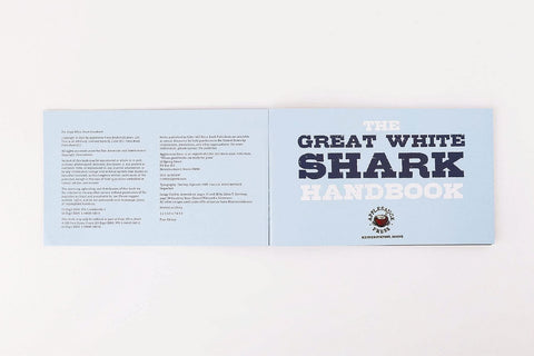 Image of THE GREAT WHITE SHARK 500-PIECE JIGSAW PUZZLE & BOOK: A 500-PIECE FAMILY JIGSAW PUZZLE FEATURING THE SHARK HANDBOOK